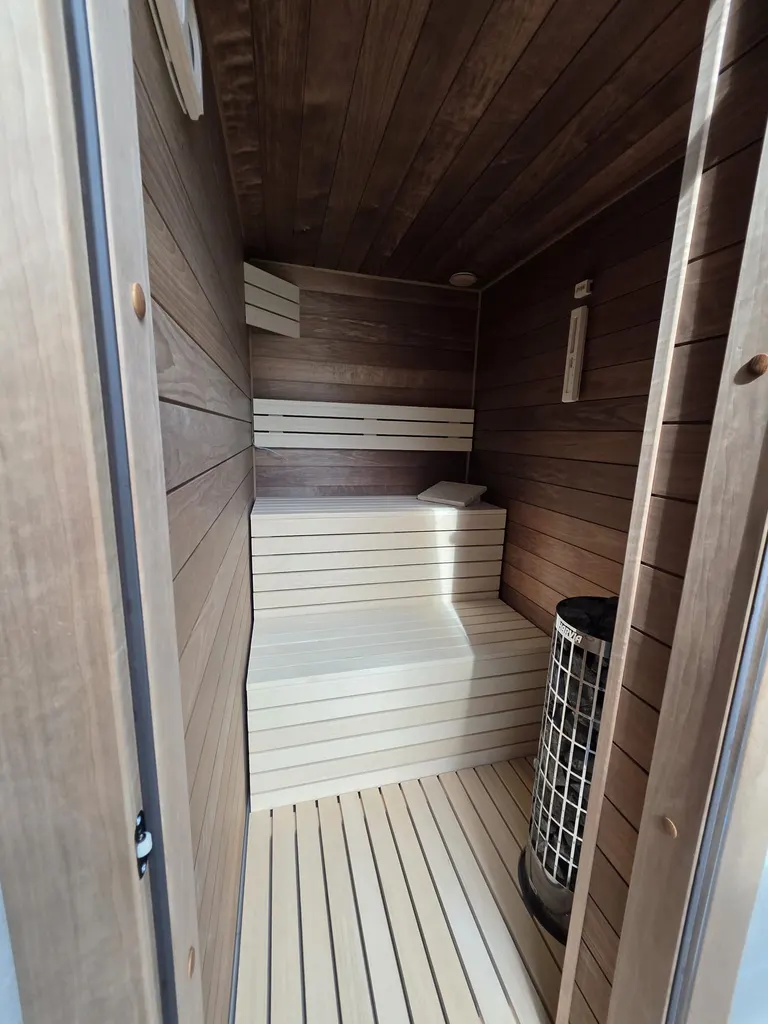 Prywatna sauna fińska w apartamencie